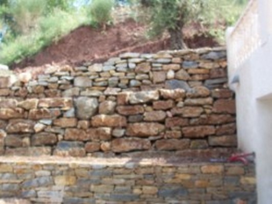 murets cotés garage